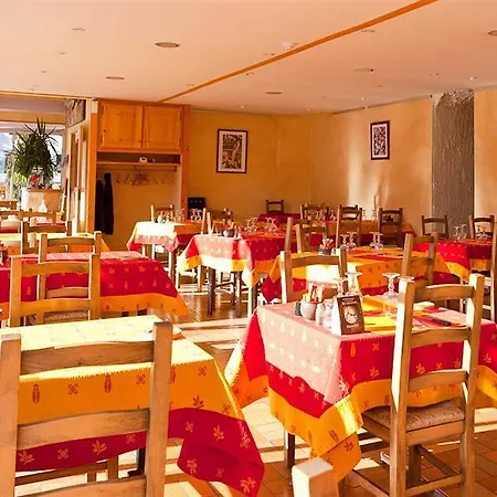 Restaurant Les Alpins 2* Saint-Julien-en-Beauchêne